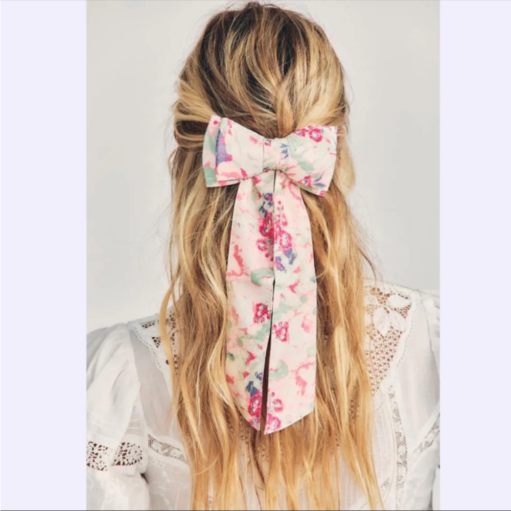 LOVESHACKFANCY Bow Hair Clip